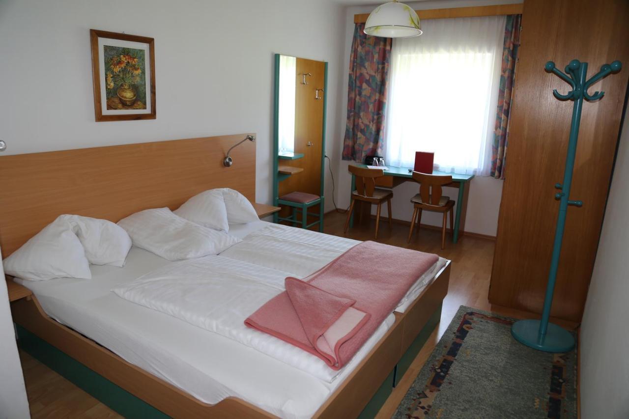 Strandhotel Pichler Seeboden Eksteriør billede